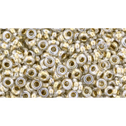 TOHO Demi Round 8/0 3mm (#989) Gold-Lined Crystal