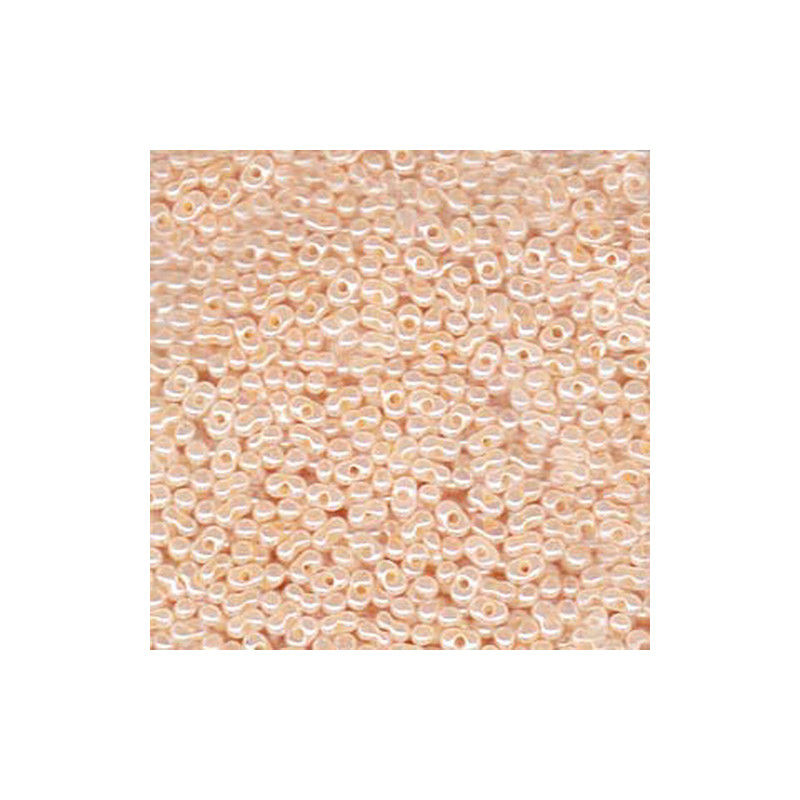 Matsuno Peanut Beads 2x4mm (P3332) Ceylon Peach